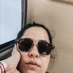 Meet your Posher, Lisandra